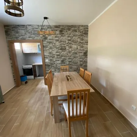 Apartment Zicka Plaza Kraljevo