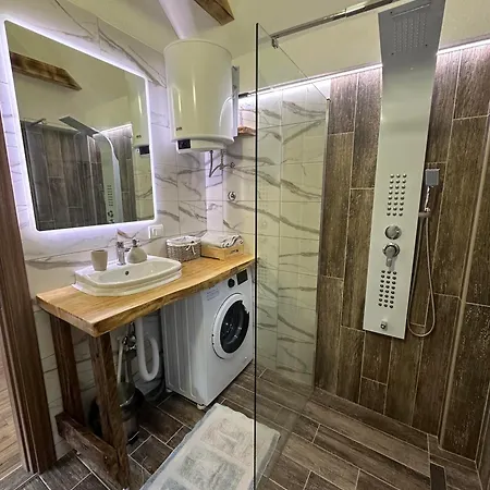 Zicka Plaza Apartment Kraljevo