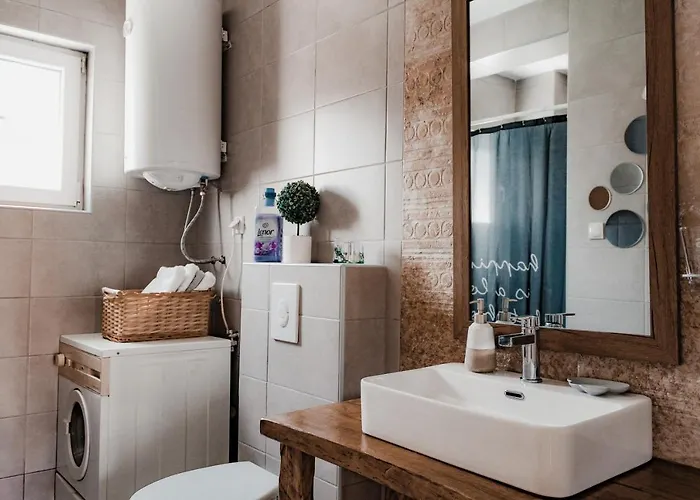 Zicka Plaza Apartament *